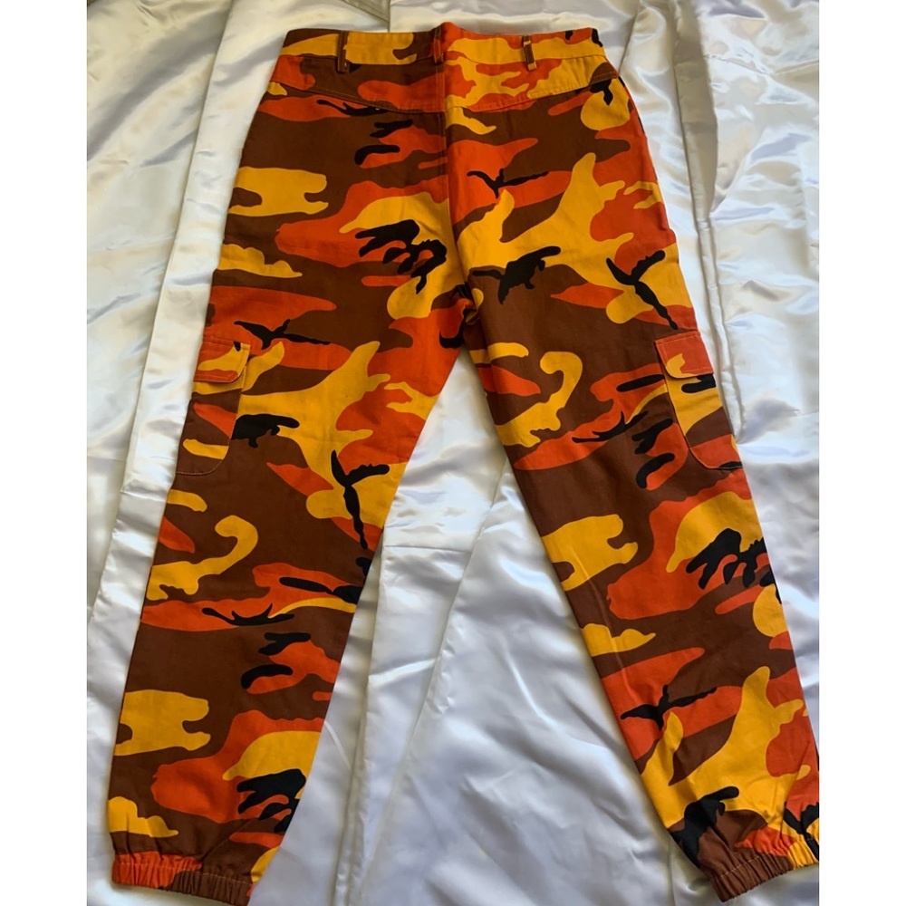Trendy Fashion Nova Fall Colored Fatigue Joggers (Never Worn)
